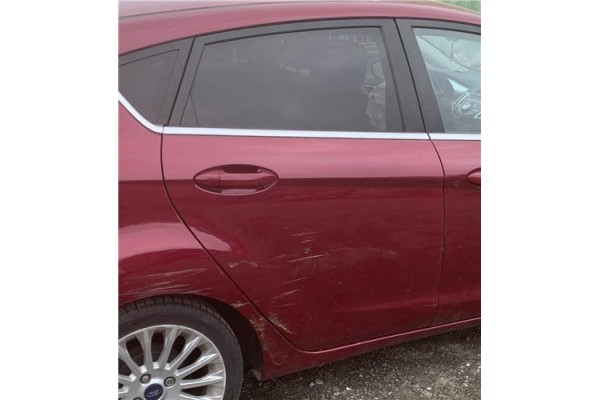 Recambio de puerta trasero derecha para ford fiesta vi 1.6 tdci referencia OEM IAM 1692501  