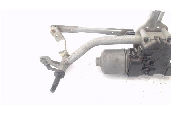 Recambio de motor limpiaparabrisas delantero para peugeot 208 1.2 access referencia OEM IAM 039024158912V058 3397021910 