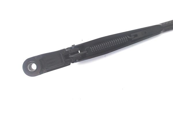 Recambio de brazo limpiaparabrisas delantero derecho para peugeot 5008 1.6 premium referencia OEM IAM 9683098960  