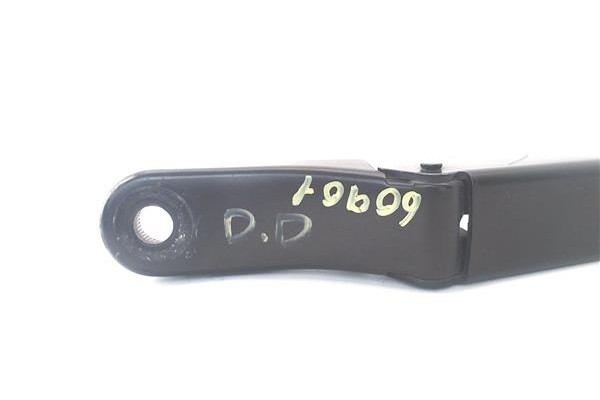 Recambio de brazo limpiaparabrisas delantero derecho para peugeot 5008 1.6 premium referencia OEM IAM 9683098960  