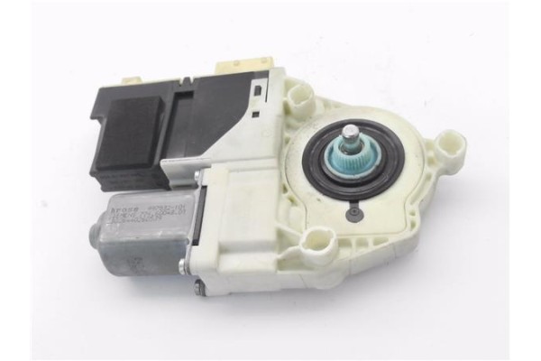 Recambio de mecanismo elevalunas delantero izquierdo para citroen c4 berlina 1.6 collection referencia OEM IAM 503620100208 9978