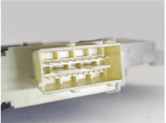 Recambio de mecanismo elevalunas delantero izquierdo para citroen c4 berlina 1.6 collection referencia OEM IAM 503620100208 9978