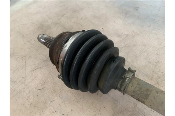 Recambio de palier delantero derecho para opel combo d 1.3 selection l2h1 referencia OEM IAM 55209968  