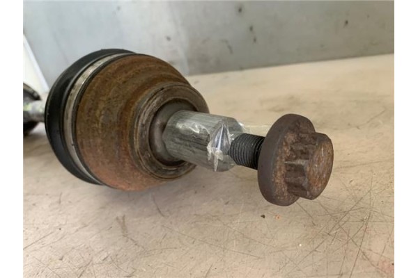 Recambio de palier delantero izquierdo para seat leon (1p1) 1.6 tdi referencia OEM IAM 1K0407271CP  