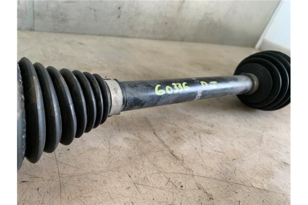 Recambio de palier delantero izquierdo para seat leon (1p1) 1.6 tdi referencia OEM IAM 1K0407271CP  