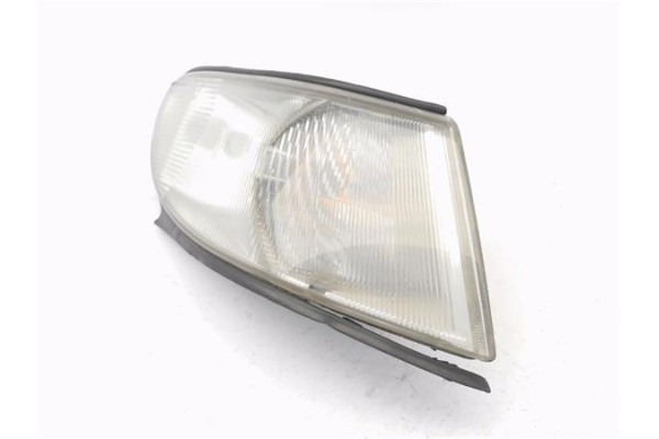 Recambio de intermitente delantero dcho para saab 9-3 berlina 2.0 aero turbo referencia OEM IAM 88205903  