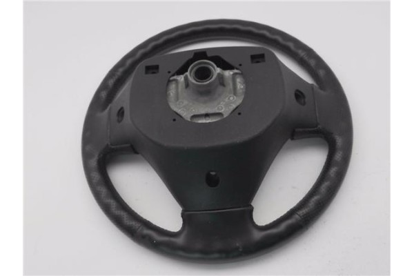 Recambio de volante para hyundai getz (tb) 1.1 básico referencia OEM IAM 561111E500 561201C700 