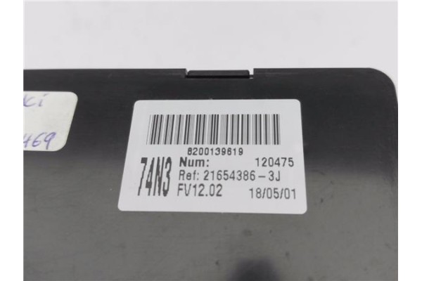 Recambio de caja fusibles/rele para renault laguna ii (bg0) 1.9 dci (bg0g) referencia OEM IAM 8200171853  