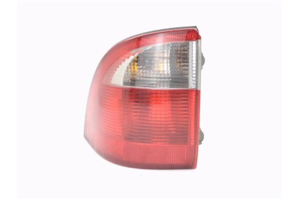 Recambio de piloto trasero izquierdo para saab 9-5 berlina 2.0 t e ecopower referencia OEM IAM 5142252  