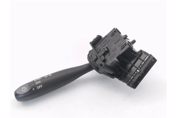 Recambio de mando intermitencia para hyundai getz (tb) 1.1 básico referencia OEM IAM 32932A  