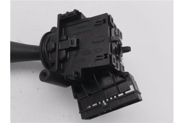 Recambio de mando intermitencia para hyundai getz (tb) 1.1 básico referencia OEM IAM 32932A  