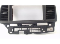 Recambio de embellecedor consola central para mitsubishi lancer berlina/ familiar (cs0a/w) vii 2.0 di-d referencia OEM IAM S41ZG