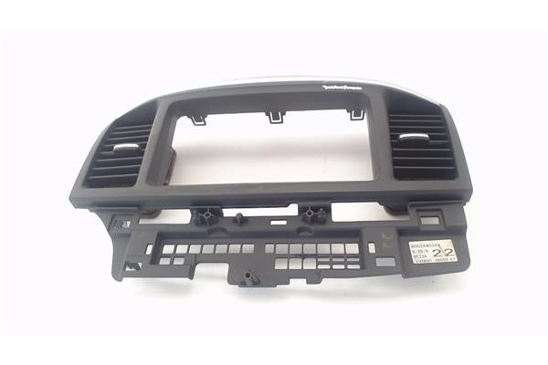 Recambio de embellecedor consola central para mitsubishi lancer berlina/ familiar (cs0a/w) vii 2.0 di-d referencia OEM IAM S41ZG