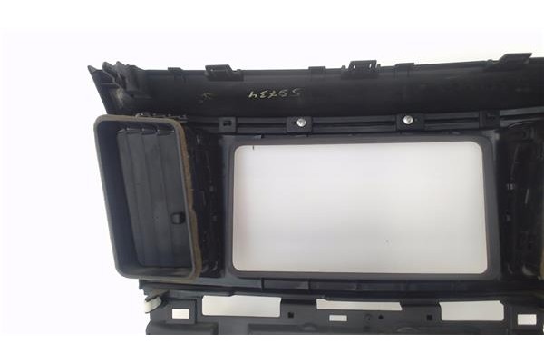 Recambio de embellecedor consola central para mitsubishi lancer berlina/ familiar (cs0a/w) vii 2.0 di-d referencia OEM IAM S41ZG