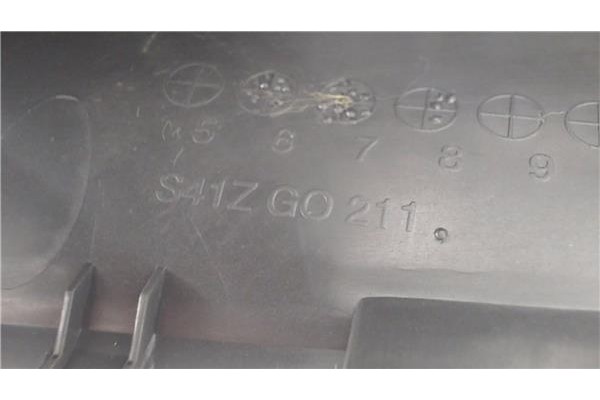 Recambio de embellecedor consola central para mitsubishi lancer berlina/ familiar (cs0a/w) vii 2.0 di-d referencia OEM IAM S41ZG