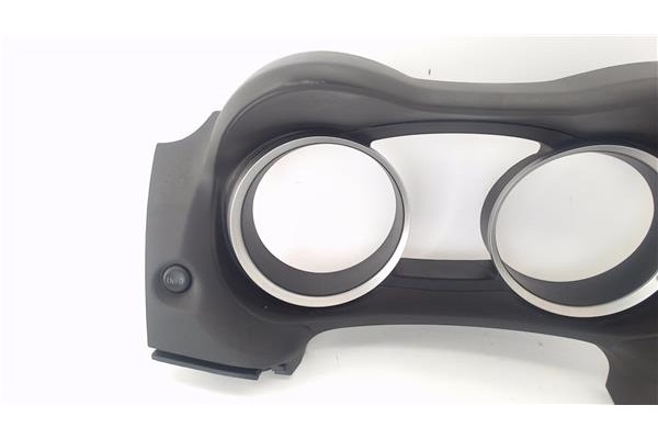 Recambio de embellecedor cuadro instrumentos para mitsubishi lancer berlina/ familiar (cs0a/w) vii 2.0 di-d referencia OEM IAM 8
