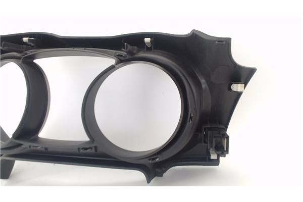 Recambio de embellecedor cuadro instrumentos para mitsubishi lancer berlina/ familiar (cs0a/w) vii 2.0 di-d referencia OEM IAM 8