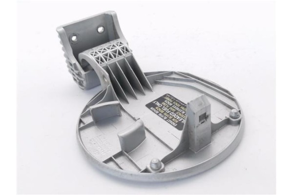 Recambio de tapa exterior combustible para hyundai getz (tb) 1.1 básico referencia OEM IAM 695101C000  