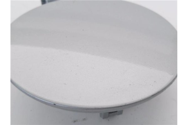 Recambio de tapa exterior combustible para hyundai getz (tb) 1.1 básico referencia OEM IAM 695101C000  