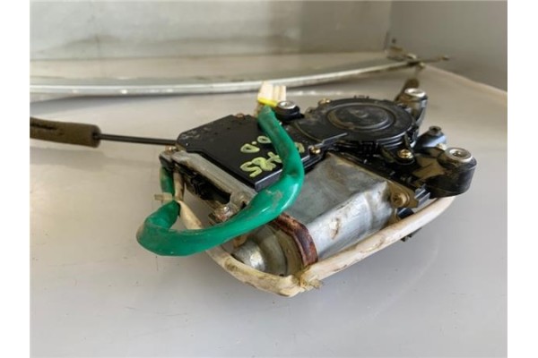 Recambio de mecanismo elevalunas delantero derecho para mitsubishi galloper (hyundai) 2.5 d referencia OEM IAM MR304812 62020016