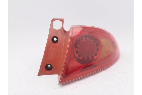 Recambio de piloto trasero derecho para seat leon (1p1) 1.6 tdi referencia OEM IAM E95822  