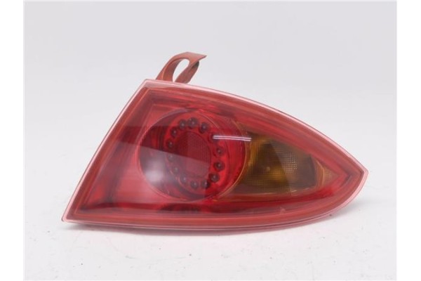 Recambio de piloto trasero derecho para seat leon (1p1) 1.6 tdi referencia OEM IAM E95822  