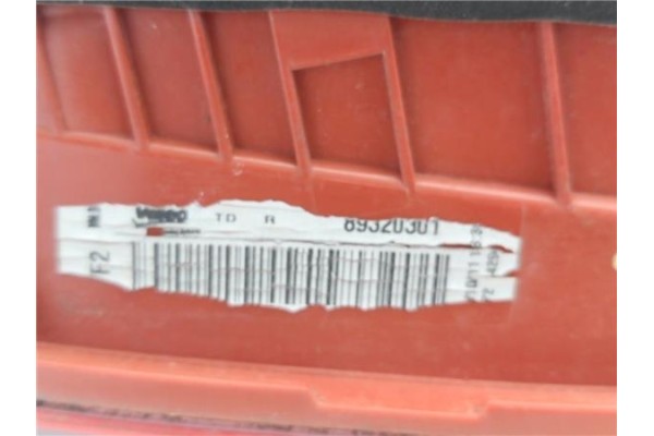 Recambio de piloto porton trasero derecho para seat leon (1p1) 1.6 tdi referencia OEM IAM 89320301  