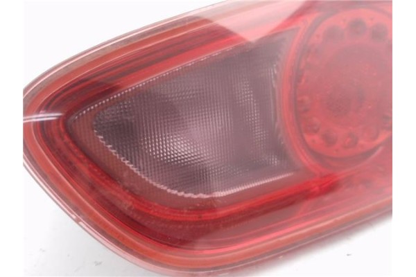 Recambio de piloto porton trasero derecho para seat leon (1p1) 1.6 tdi referencia OEM IAM 89320301  