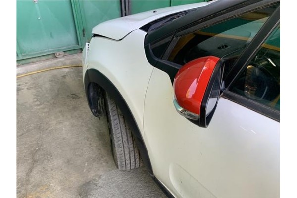 Recambio de retrovisor electrico izquierdo para citroen c3 1.2 feel referencia OEM IAM 98267134XT  