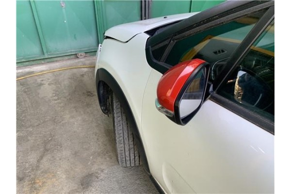 Recambio de retrovisor electrico izquierdo para citroen c3 1.2 feel referencia OEM IAM 98267134XT  