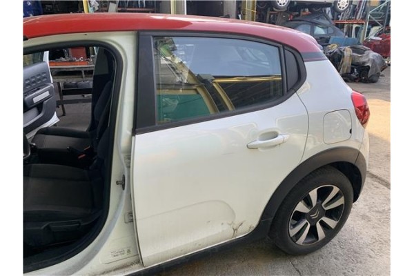 Recambio de puerta trasero izquierda para citroen c3 1.2 feel referencia OEM IAM 9812716780  