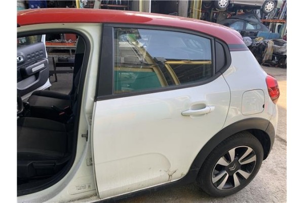 Recambio de puerta trasero izquierda para citroen c3 1.2 feel referencia OEM IAM 9812716780  