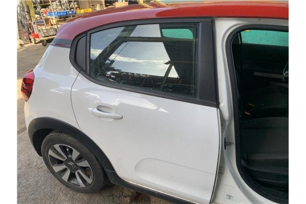 Recambio de puerta trasero derecha para citroen c3 1.2 feel referencia OEM IAM 9812716680  