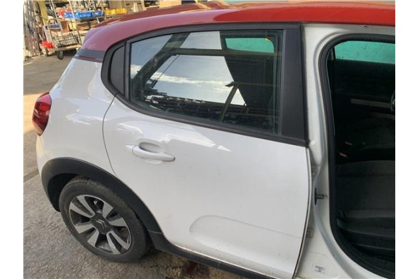 Recambio de puerta trasero derecha para citroen c3 1.2 feel referencia OEM IAM 9812716680  