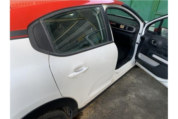 Recambio de puerta trasero derecha para citroen c3 1.2 feel referencia OEM IAM 9812716680  