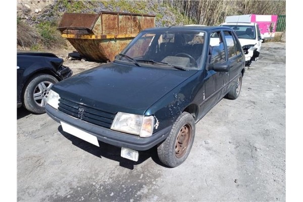 peugeot 205 mito del año 1994