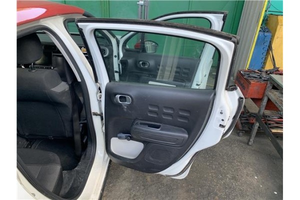 Recambio de puerta trasero derecha para citroen c3 1.2 feel referencia OEM IAM 9812716680  