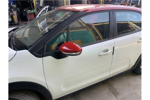 Recambio de puerta delantero izquierda para citroen c3 1.2 feel referencia OEM IAM 9812674380  
