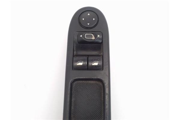 Recambio de mando elevalunas delantero izquierdo para peugeot 307 break / sw (s1) 2.0 hdi 135 referencia OEM IAM 96351622XT  