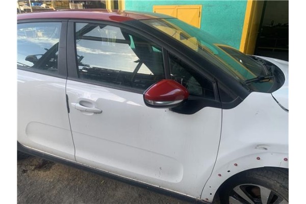Recambio de puerta delantero derecha para citroen c3 1.2 feel referencia OEM IAM 9812674180  