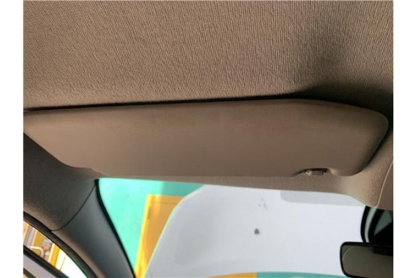 Recambio de parasol izquierdo para citroen c3 1.2 feel referencia OEM IAM 96738898BJ  