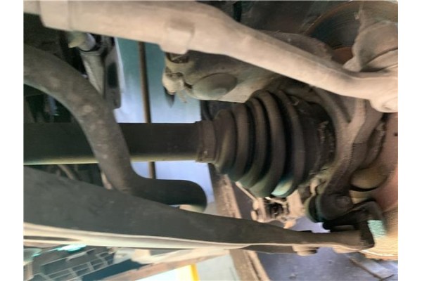 Recambio de palier delantero izquierdo para citroen c3 1.2 feel referencia OEM IAM 9677476580  