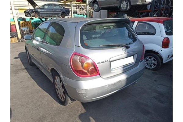 nissan almera ii hatchback (n16) del año 2004