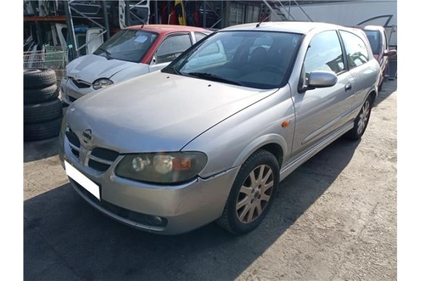 nissan almera ii hatchback (n16) del año 2004