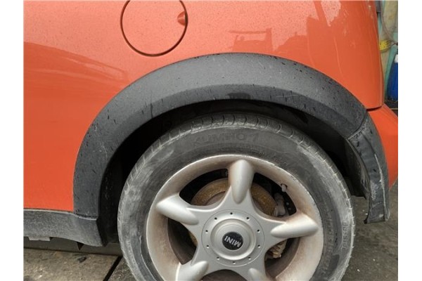 Recambio de aletin trasero izquierdo para mini cabrio (r52) 1.6 cooper referencia OEM IAM 51131505869  