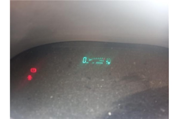 toyota yaris (ncp1/nlp1/scp1) del año 2000