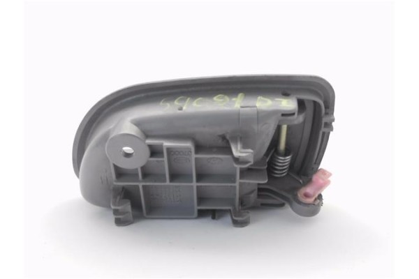 Recambio de manilla int. puerta delantero izquierda para kia picanto (sa) 1.1 active referencia OEM IAM 8261007000  