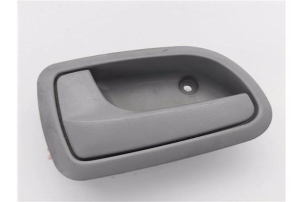 Recambio de manilla int. puerta delantero izquierda para kia picanto (sa) 1.1 active referencia OEM IAM 8261007000  