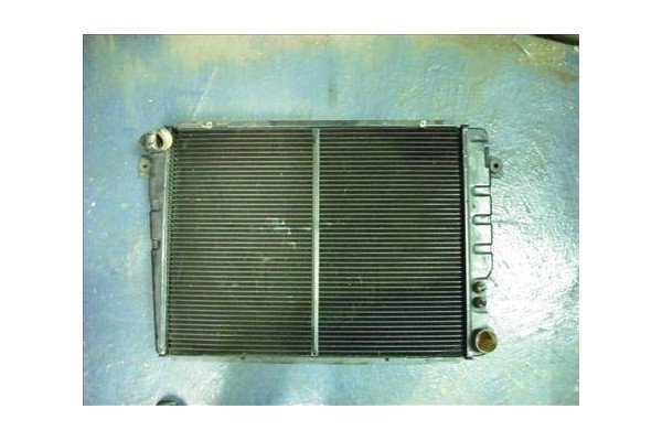Recambio de radiador para bmw serie 7 (e32) 3.0 730i (138kw) referencia OEM IAM   
