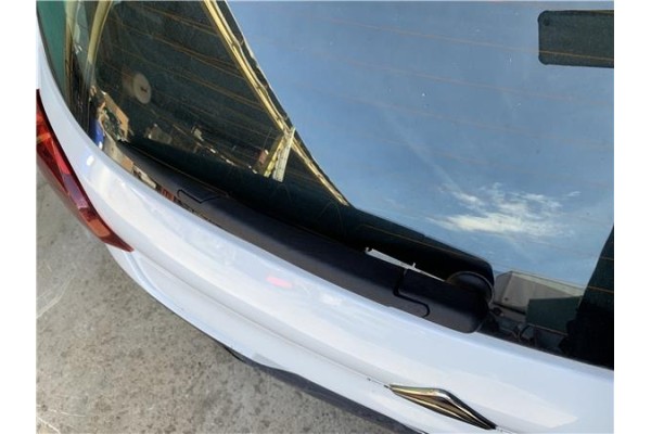 Recambio de brazo limpiaparabrisas trasero para citroen c3 1.2 feel referencia OEM IAM 6429HE  